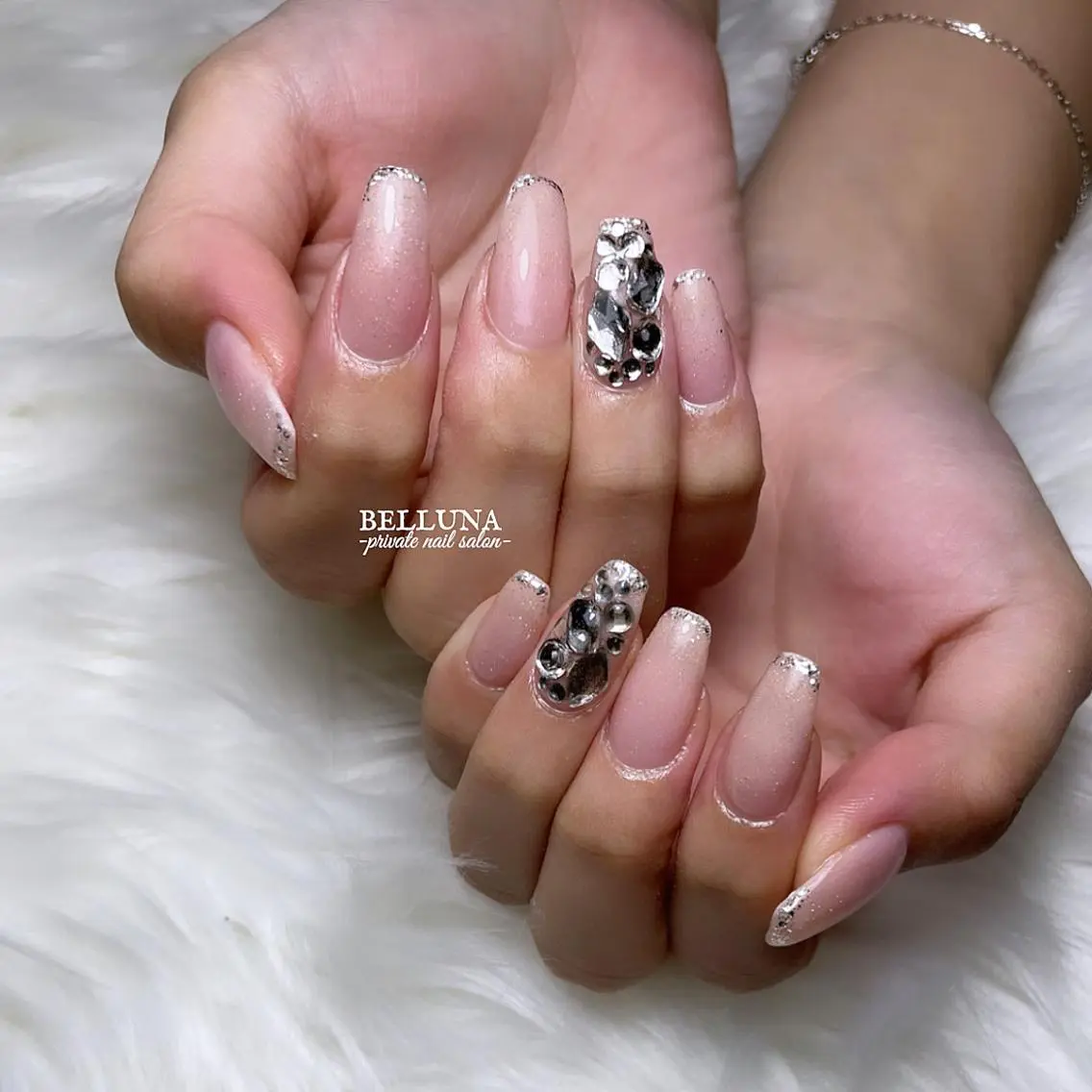 ロング ネイル BELLUNA Mizuki❤︎のネイルデザイン