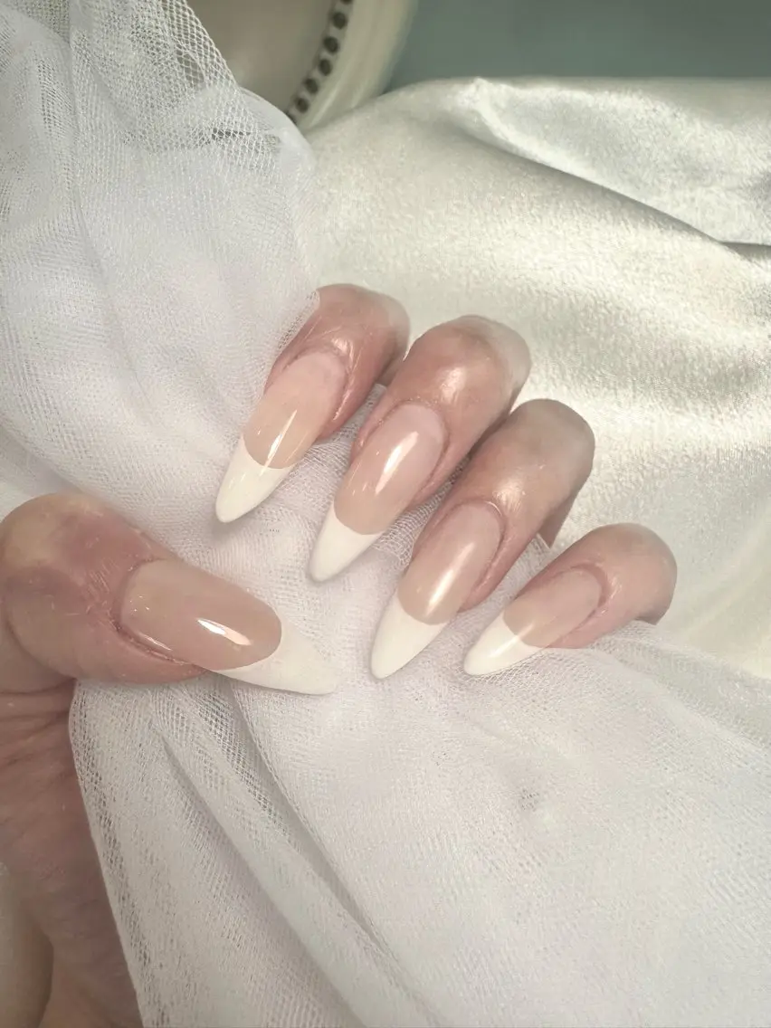 ネイル フレンチネイル shiori CHOA  Nailのネイルデザイン
