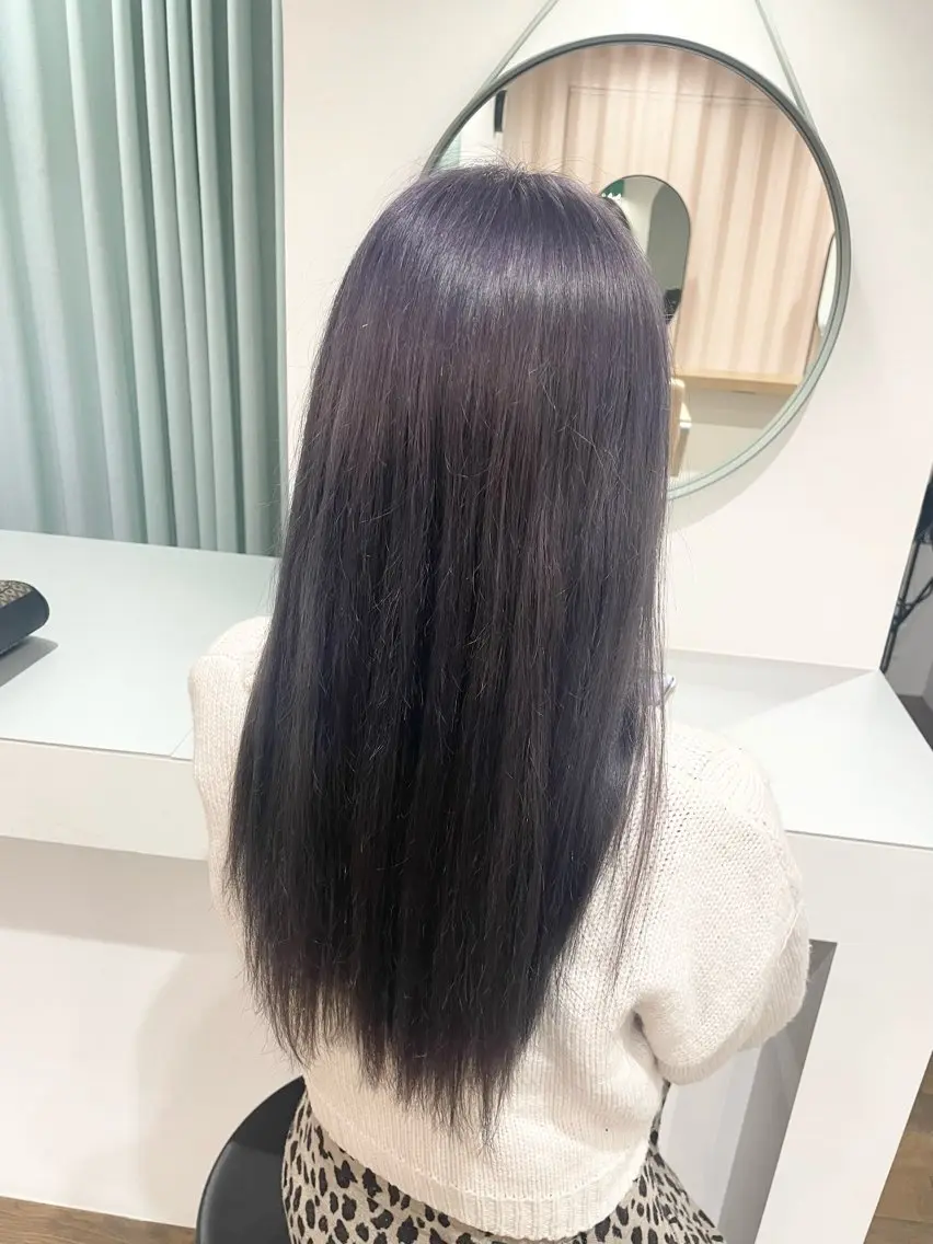 ロング ヘアカラー lutz／ MIONのヘアスタイル