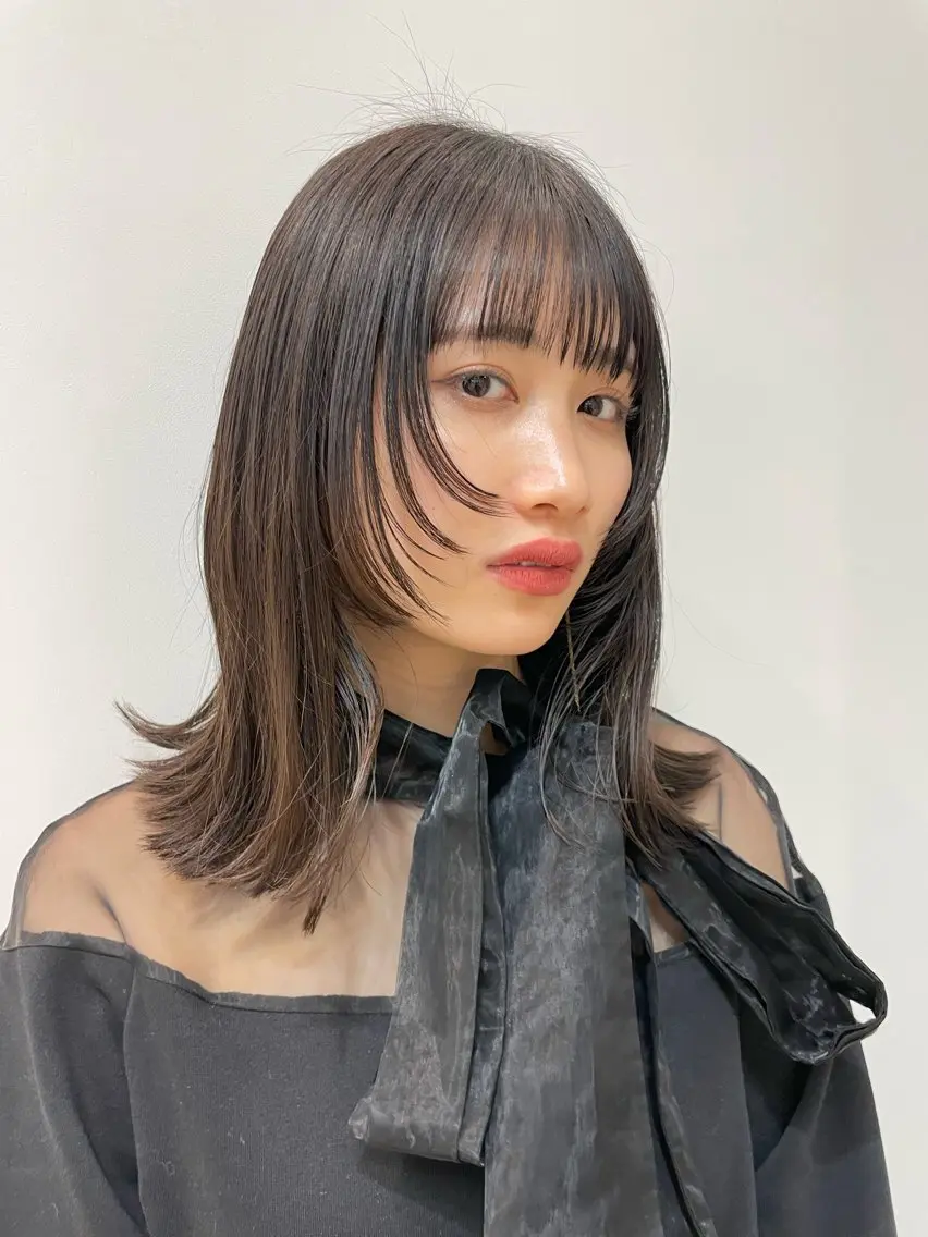 ミディアム 顔周りカット 表参道レイヤーカット 髪質改善山岸季生のヘアスタイル