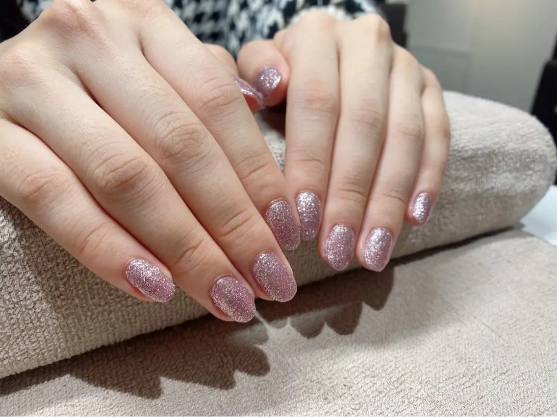 ネイル フットネイル グラデーション ラメ(グリッター) ラメグラデーション ワンカラーネイル nail今村 澪奈のネイルデザイン
