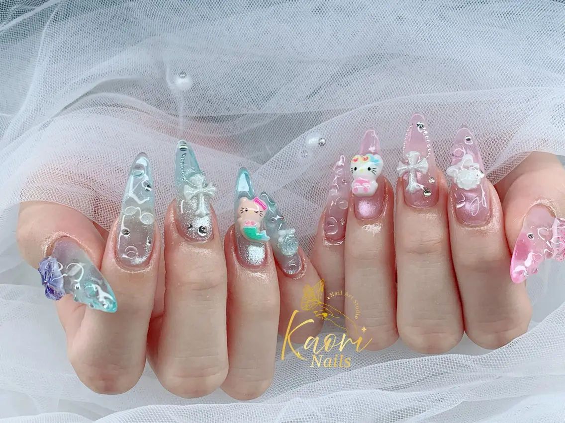 ネイル チークネイル ドット フレンチネイル ジェルネイル グラデーション Kaori Nailのネイルデザイン