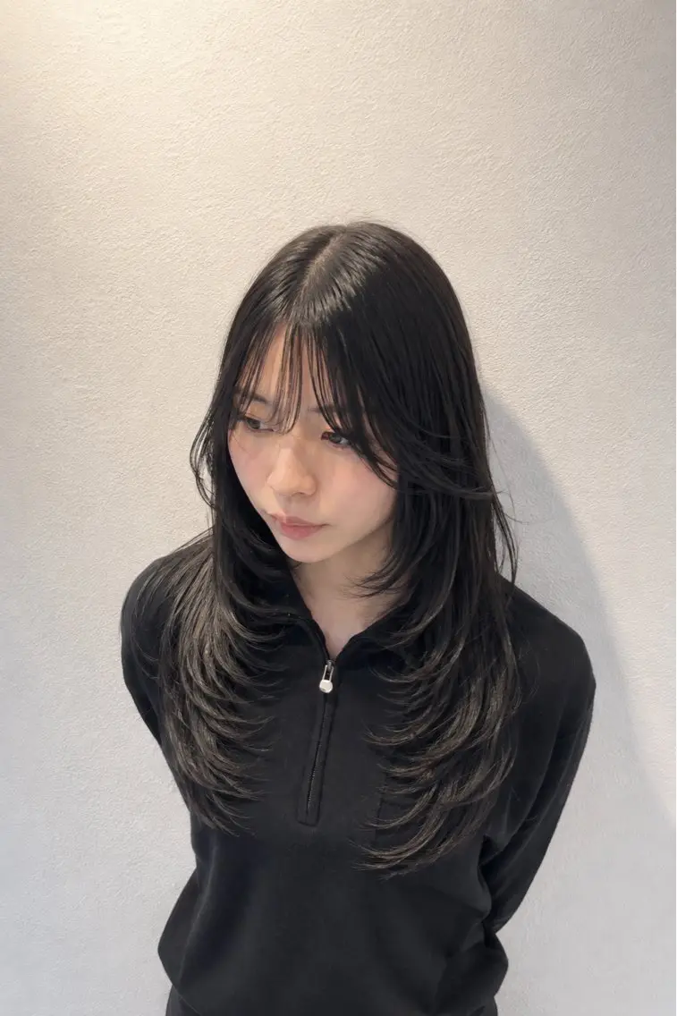 ロング ロングレイヤー 韓国風ヘア レイヤーカット ロング 韓国レイヤー/艶髪 vi-taのヘアスタイル