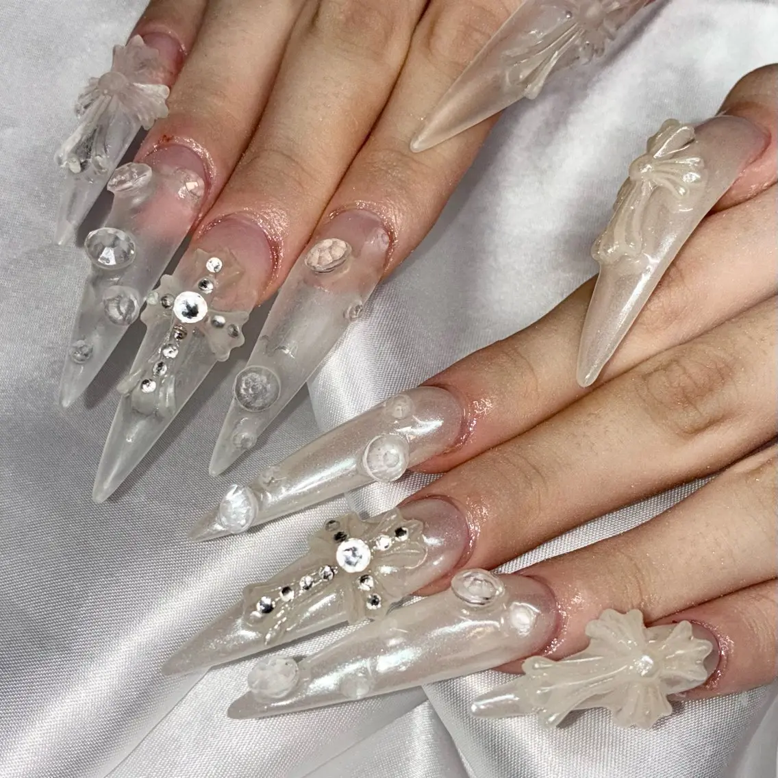 ネイル Nail ヌシん家 AKANEのネイルデザイン