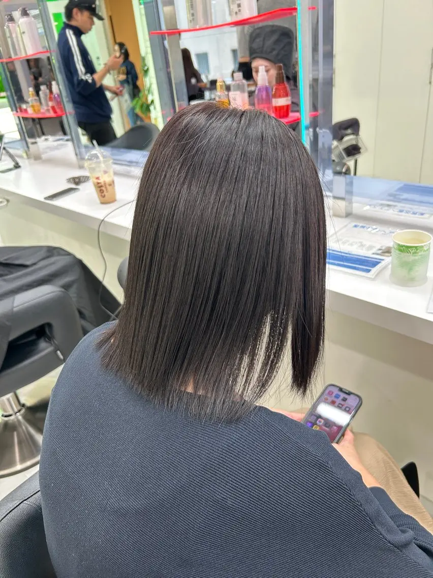 ミディアム カラー ヘアカラー トリートメント モテ艶🪄透明感カラ ー🦋RION🦋のヘアスタイル