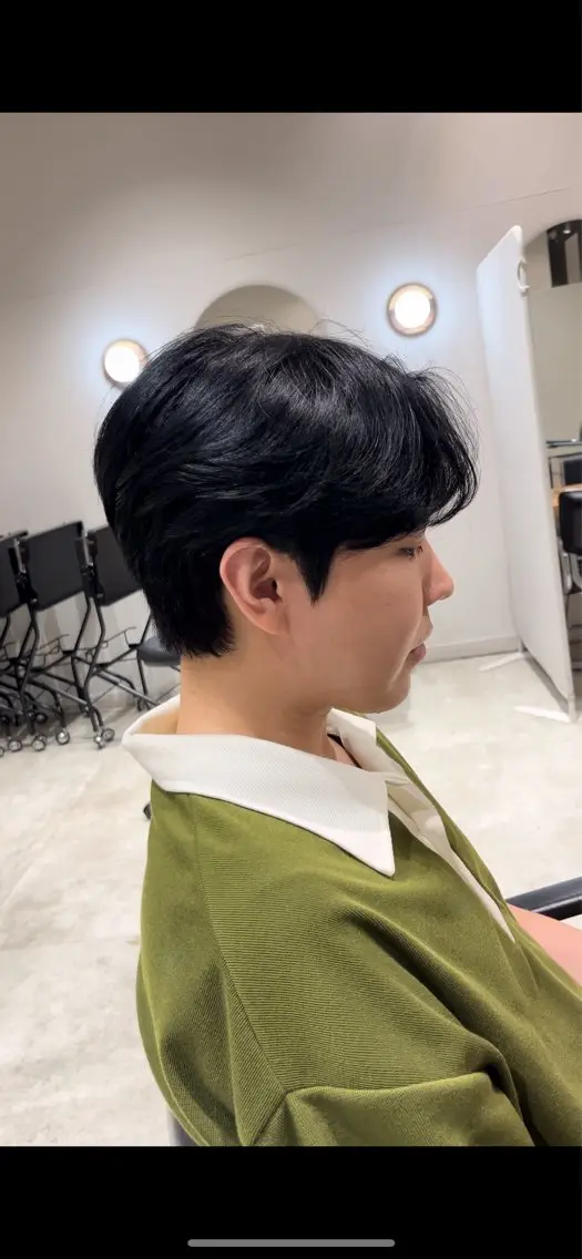 メンズ メンズ韓国風 表参道根元ボリューム 縮毛矯正＆毛先カールのヘアスタイル
