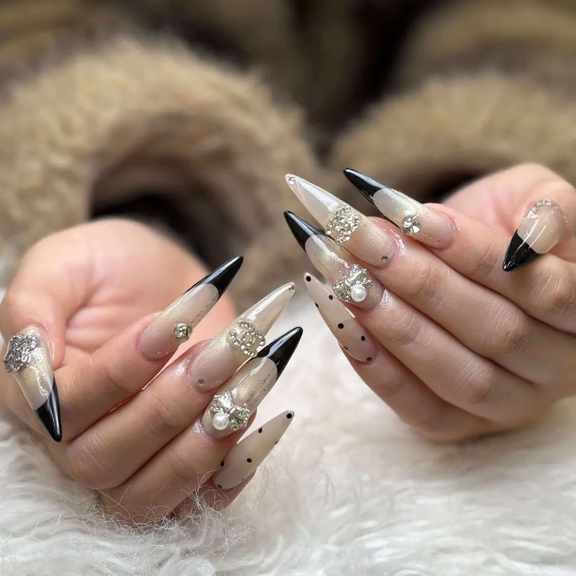 ネイル フレンチネイル ジェルネイル ガーリー 韓国ネイル ロングネイル ハンドネイル NieNail Nezukoのネイルデザイン