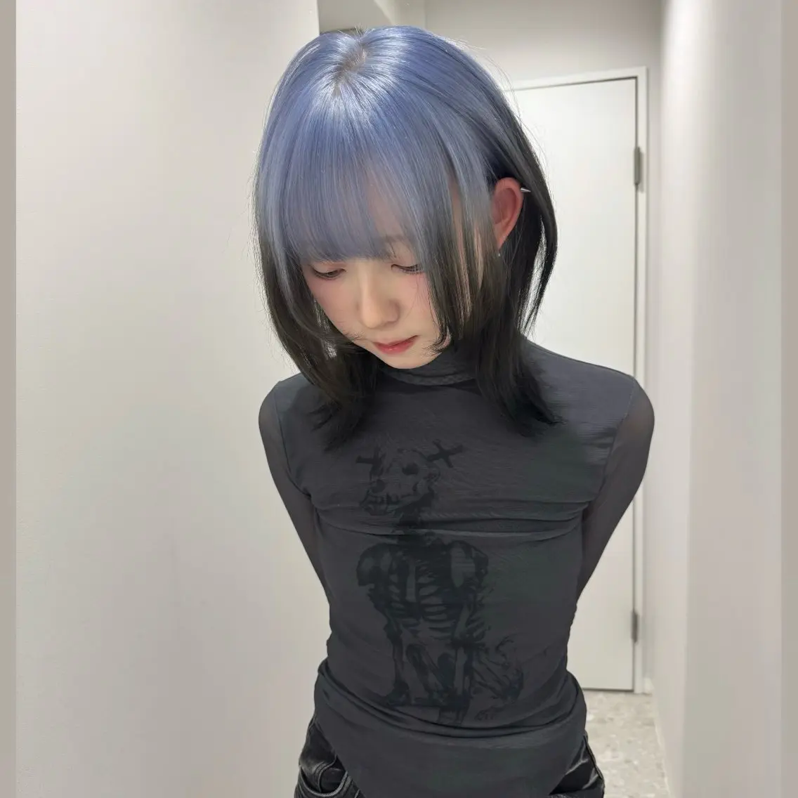 ミディアム カラー デザインカラー レイヤーカット カットモデル୨୧大阪 梅田タカシマリナ♡のヘアスタイル