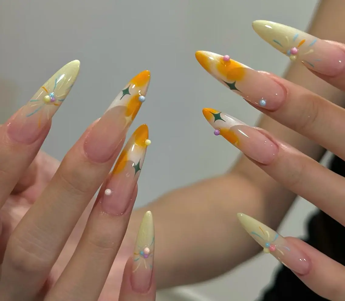 ネイル ハンドネイル 🎀 NaNa_nailのネイルデザイン