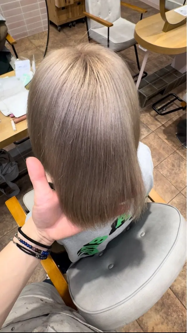 ショート カラー ヘアカラー heel SENGAWAのヘアスタイル