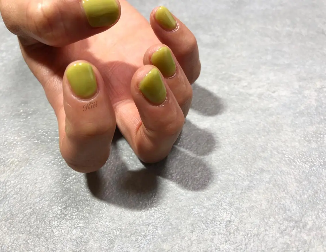 ネイル ハンドネイル フットネイル kiii.__ ✴︎*のネイルデザイン