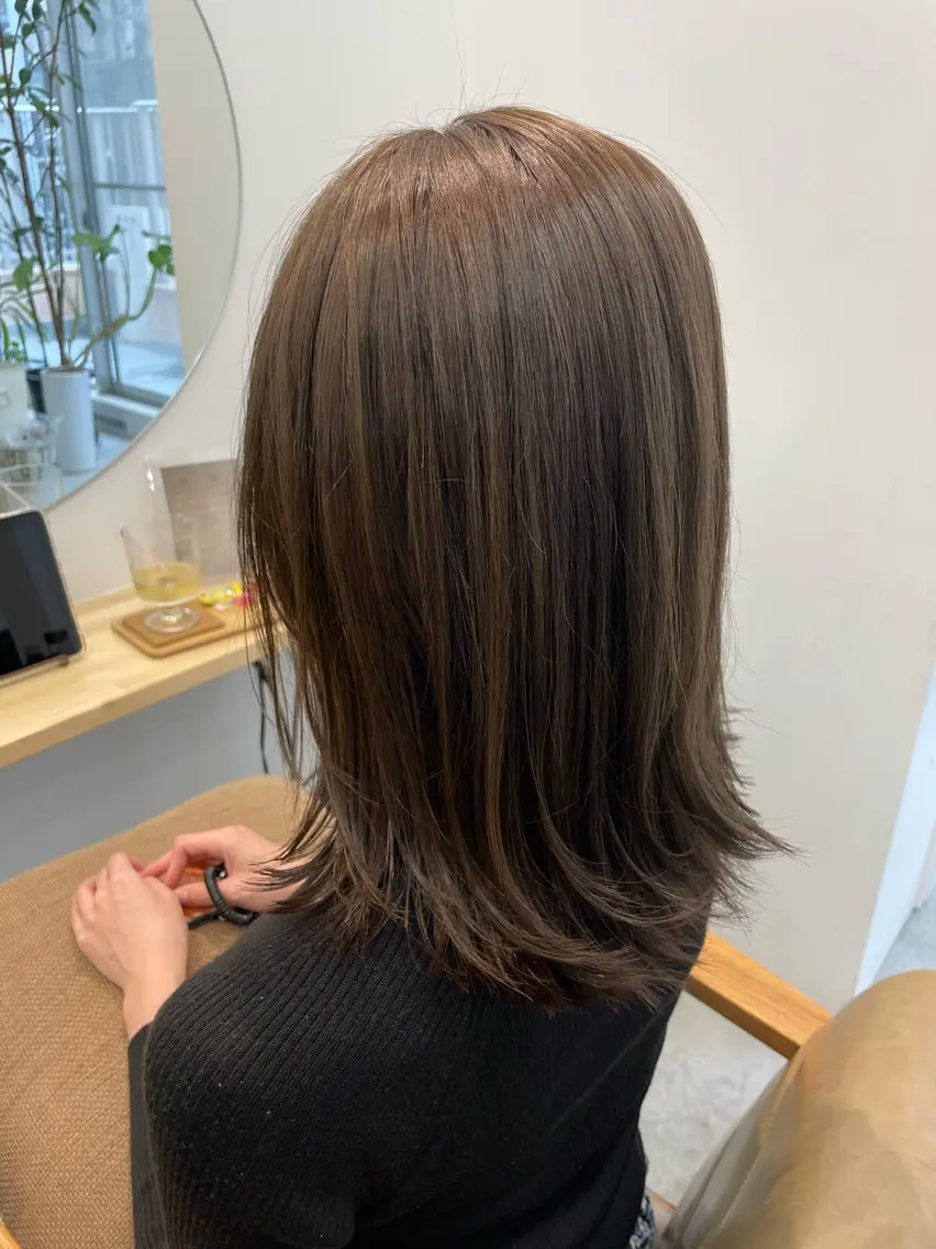 カラー 山本 拓未のヘアスタイル