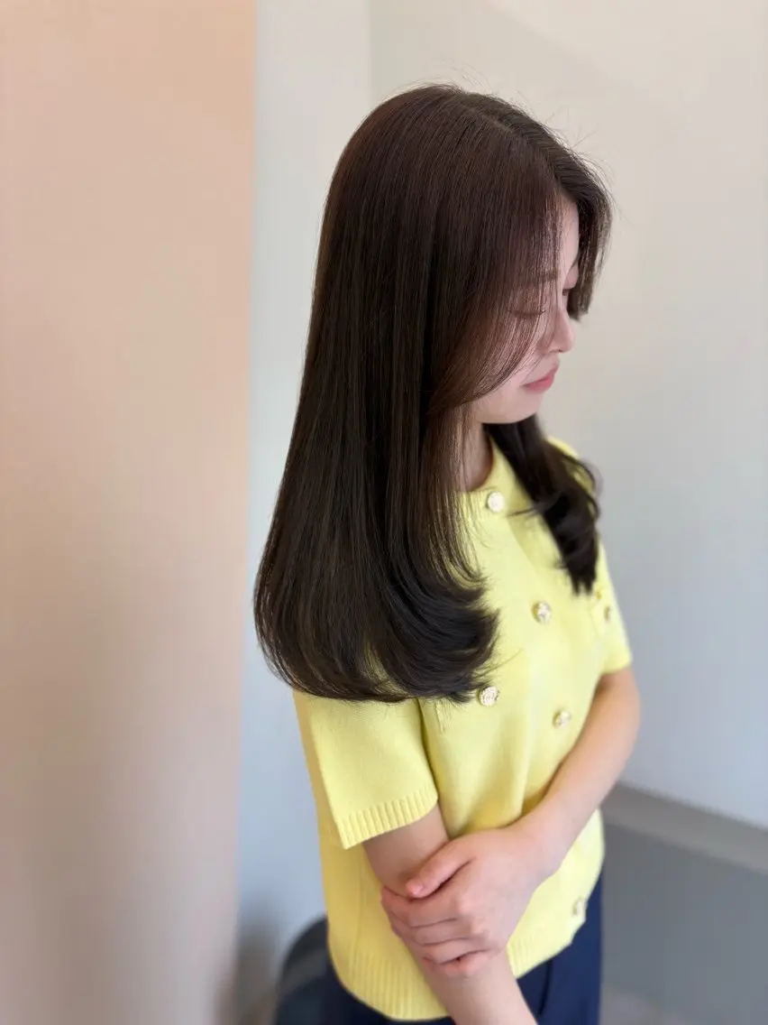 セミロング カット ヘアカラー トリートメント ヘッドスパ 鈴村緋女／ヘアセット ／ヘッドスパのヘアスタイル