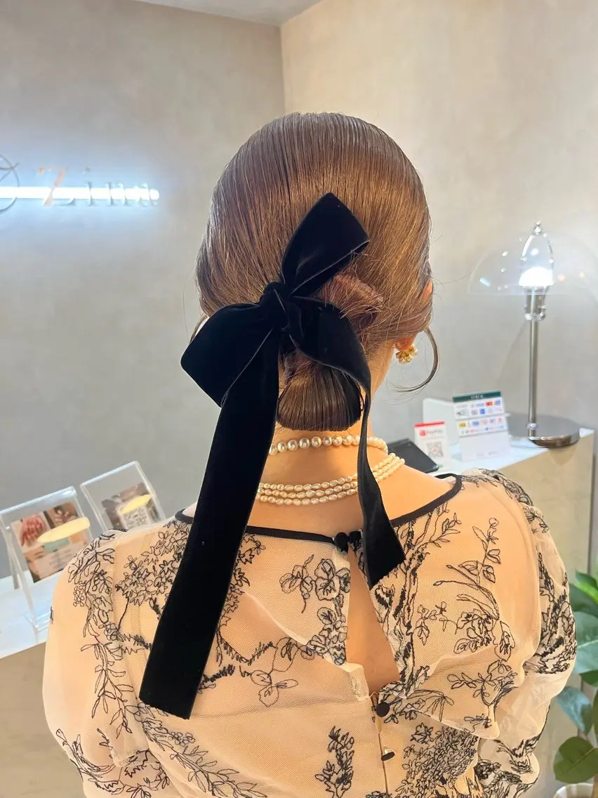 セミロング ヘアアレンジ ヘアセット このか🕊️ベージュ /グレージュ/カットのヘアスタイル