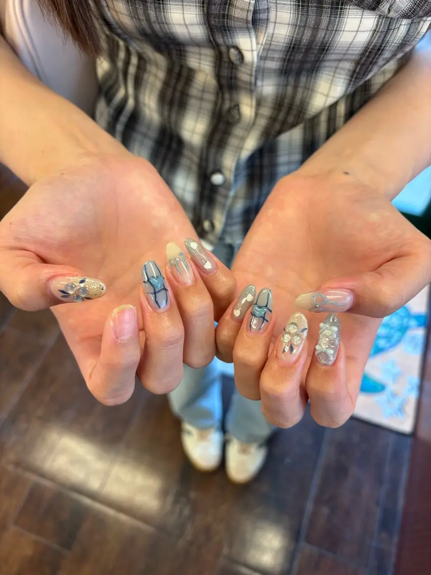 ネイル グリーン ハンドネイル AMI 美フォルムネイルのネイルデザイン
