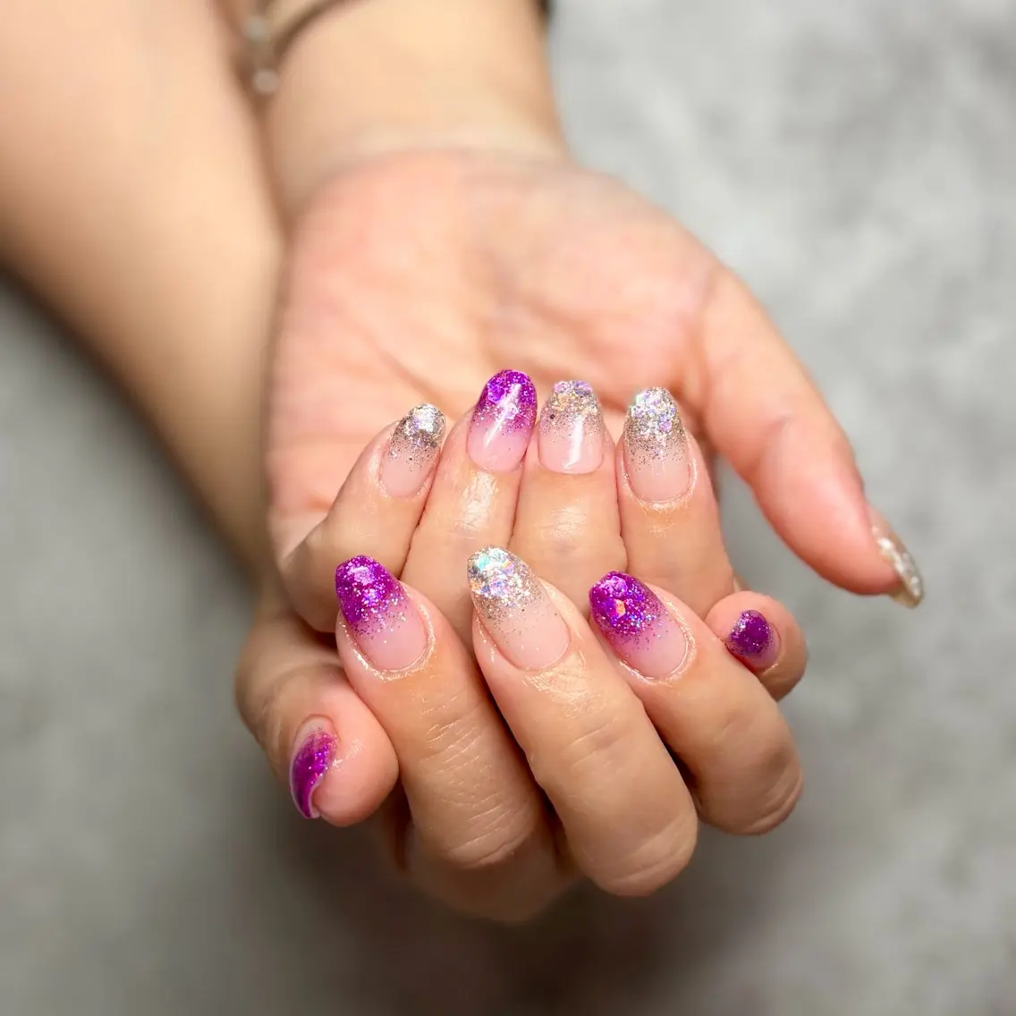 ネイル ハンドネイル Divine Emaのネイルデザイン