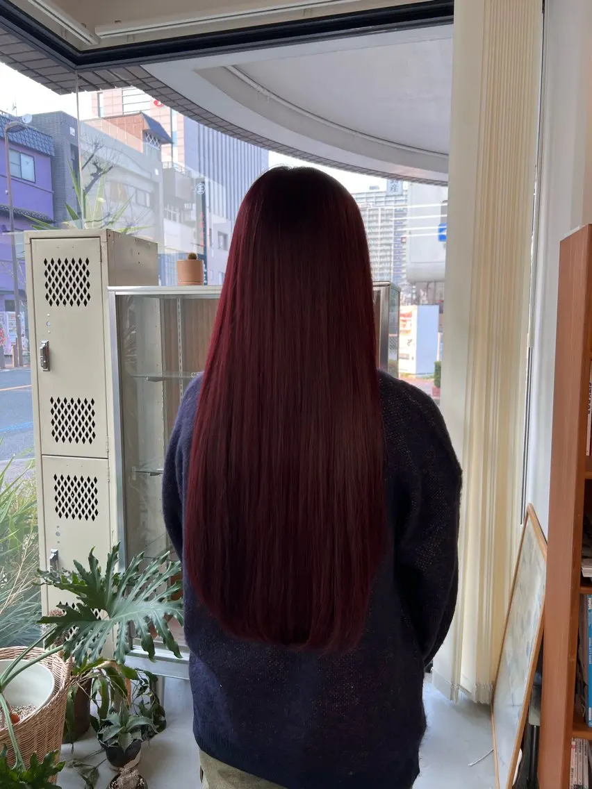 ロング 石川 実咲のヘアスタイル
