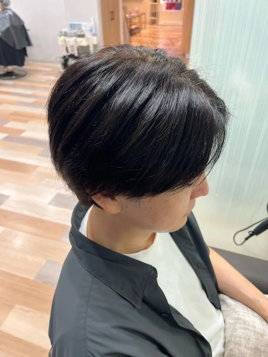 メンズ センターパート カラー、カットモデル 募集/吉田碧月のヘアスタイル