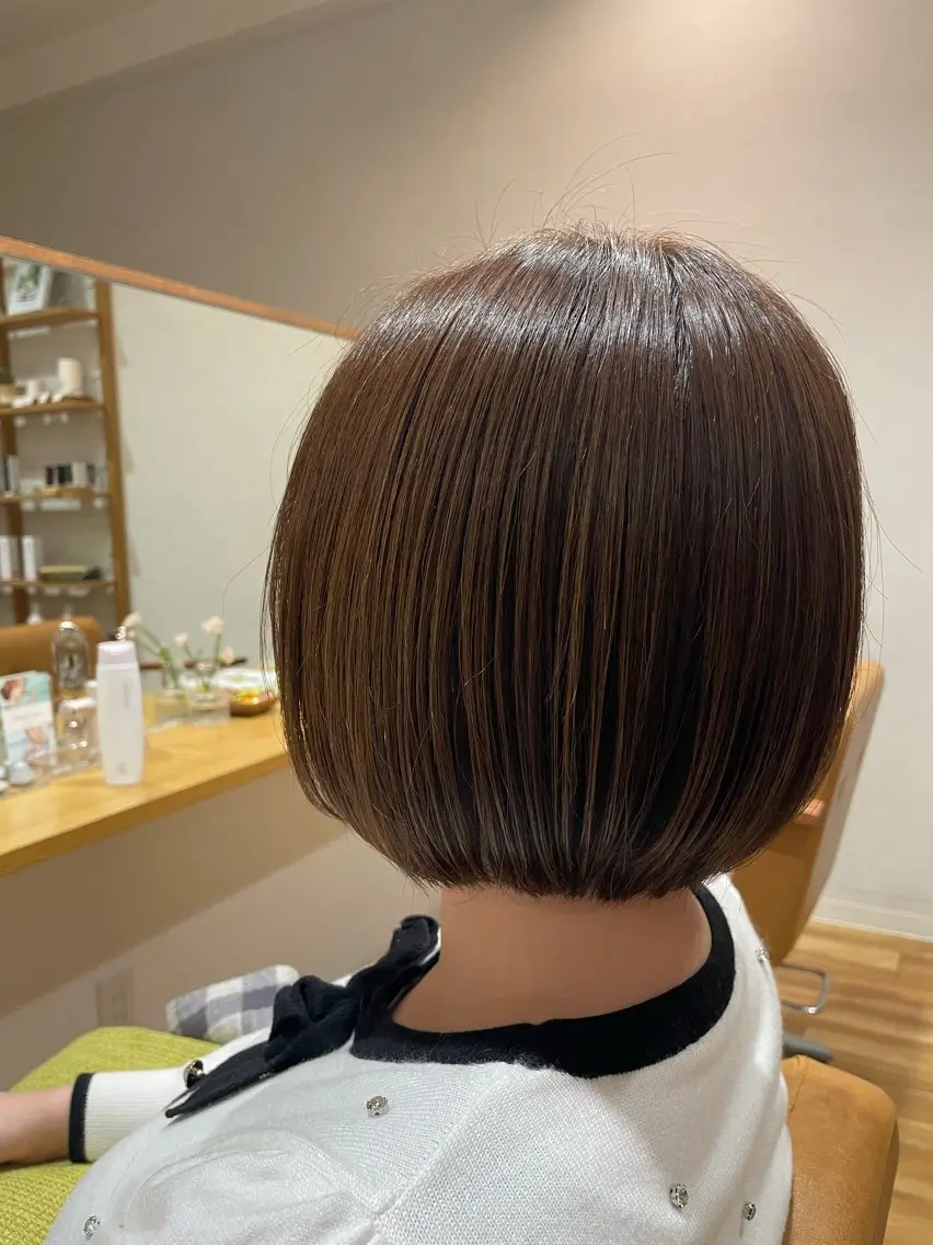 カラー ボブ すやま もえのヘアスタイル