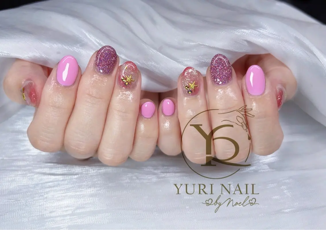 ネイル チークネイル フットネイル フレンチネイル グラデーション キラキラネイル ハンドネイル フットネイル ハンドケア YURI Nail Funabashiのネイルデザイン