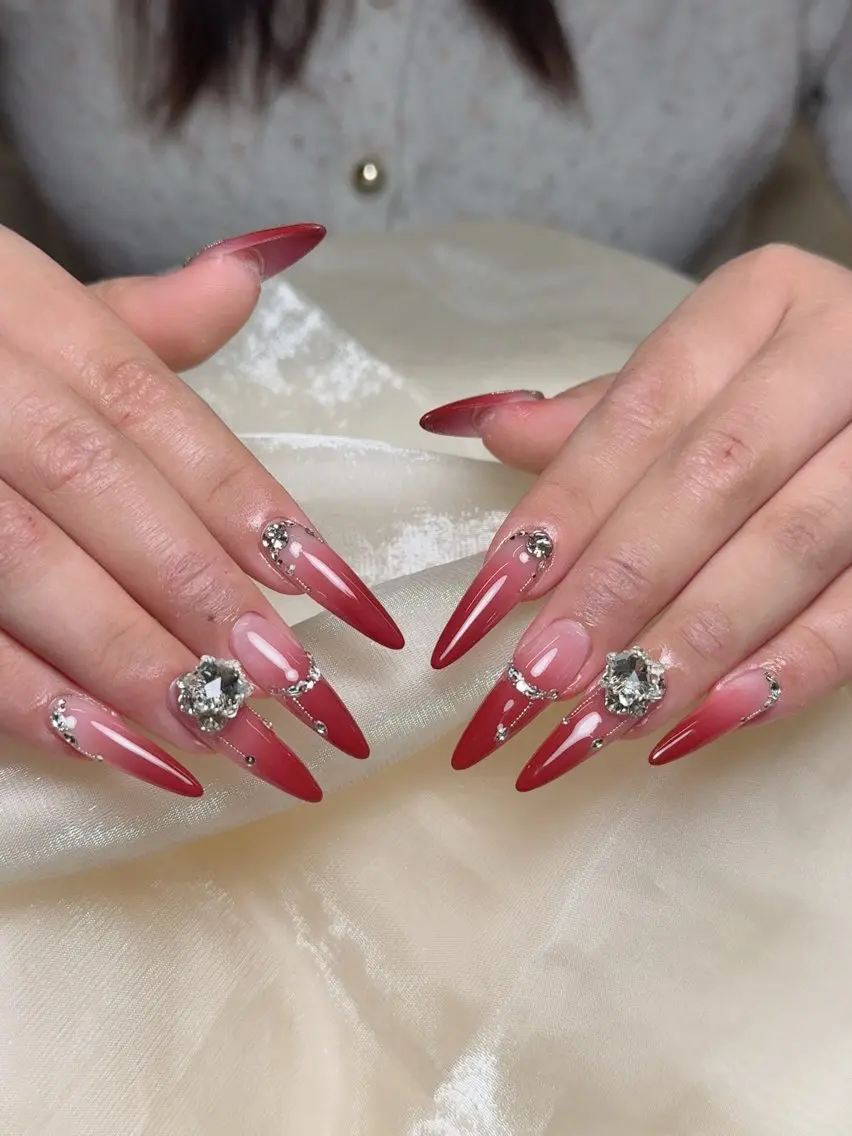 ネイル ハンドネイル ENsalon akiのネイルデザイン