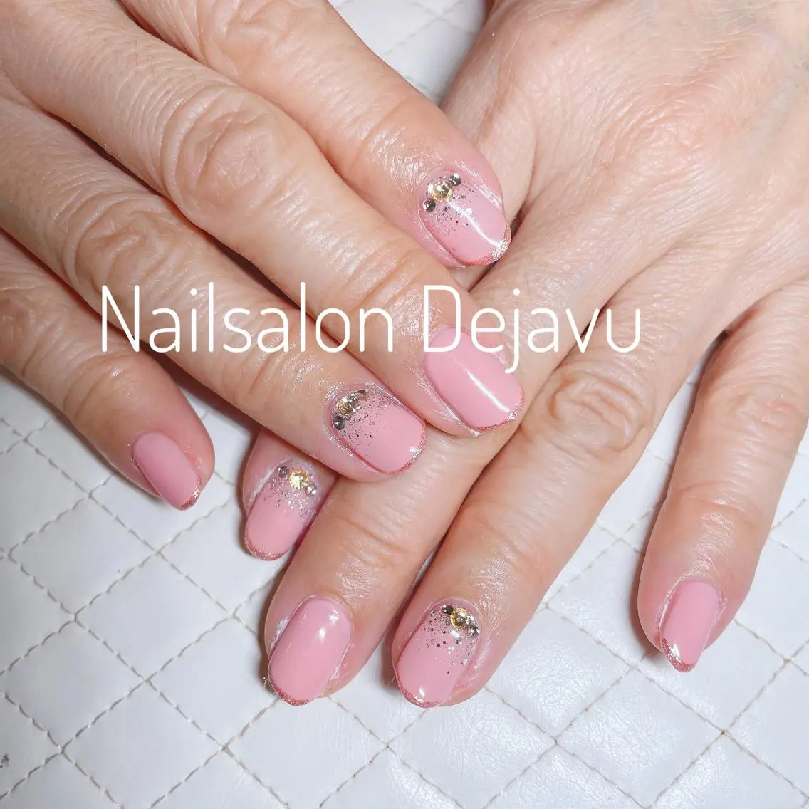 ネイル アートネイル ラメ(グリッター) ストーンネイル ハンドネイル Nail salon Dejavu 🌿のネイルデザイン