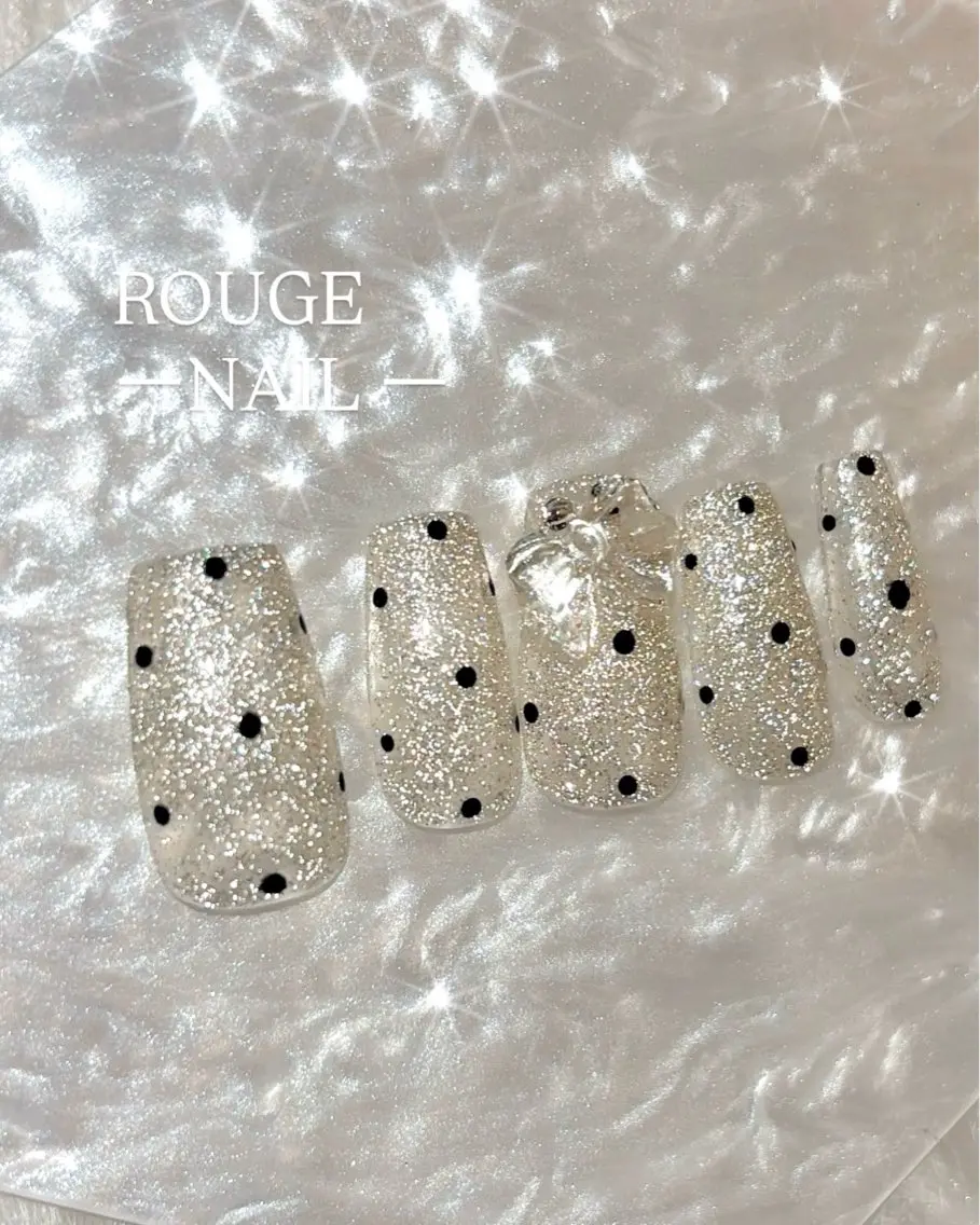 ネイル ROUGE ルージュ NAILSALONのネイルデザイン