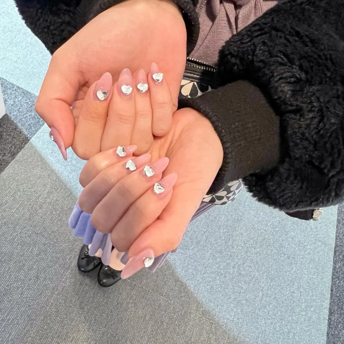 ネイル オーロラネイル フットネイル フレンチネイル ジェルネイル 韓国ネイル ハンドネイル ハンドケア 【ENサロン】 Rei💜Nailのネイルデザイン