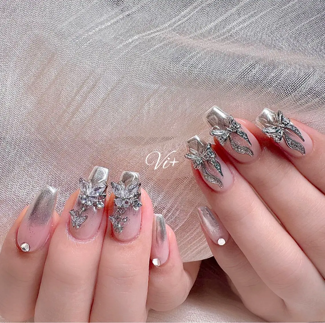 ネイル ハンドネイル ✨Nailsalon Vi+✨のネイルデザイン