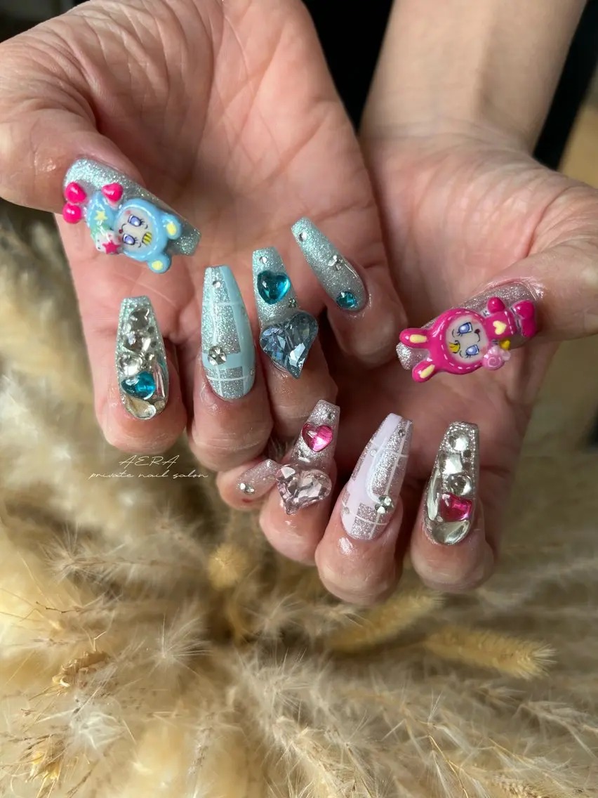 ネイル AERA nail shino🐱⸝꙳のネイルデザイン