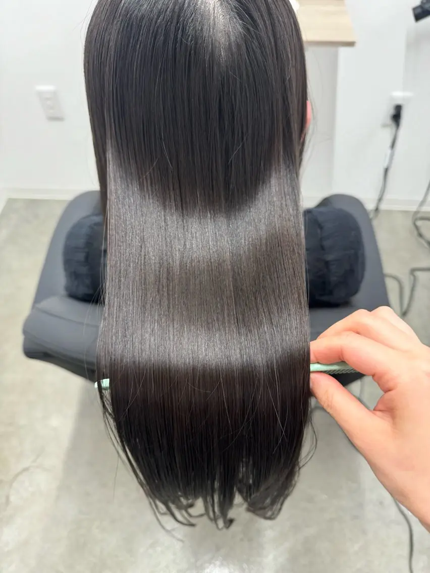 《ご新規様💎平日限定》カット+髪質改善縮毛矯正+トリートメント🫧の写真