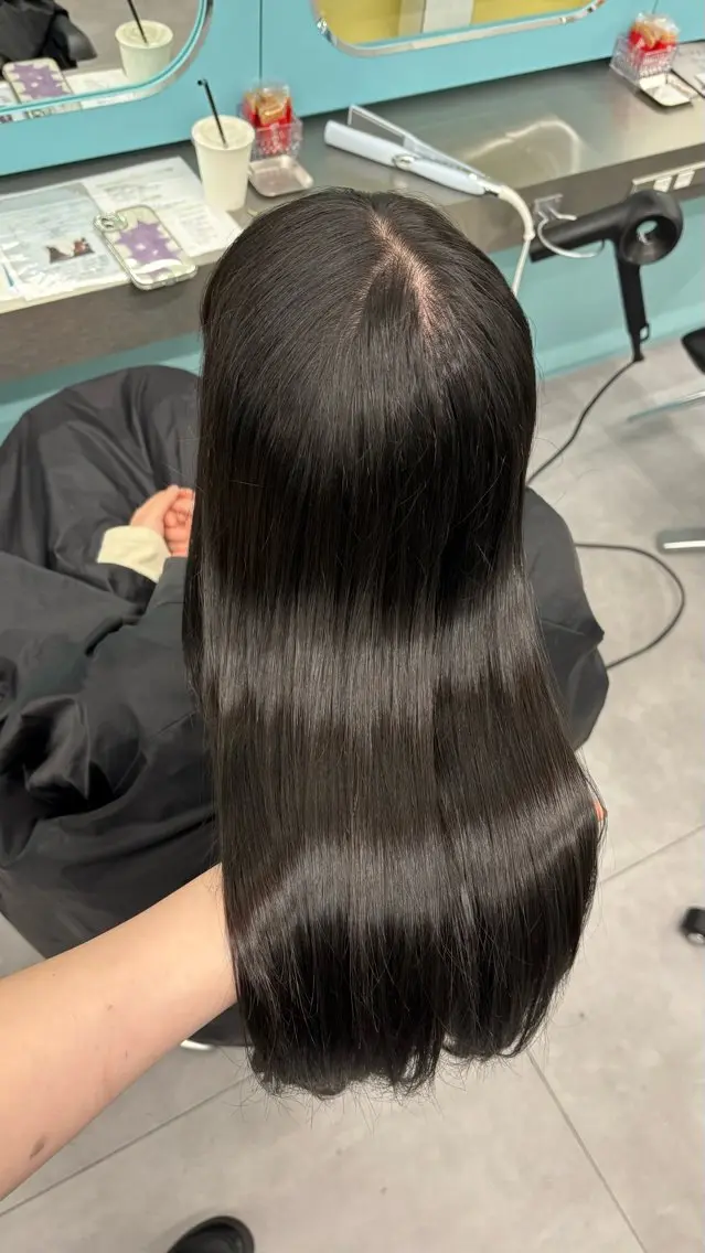 ロング 切りっぱなしボブ ショートボブ ボブ くびれヘア 顔まわりレイヤー Mio/韓国風/ ショートカットのヘアスタイル
