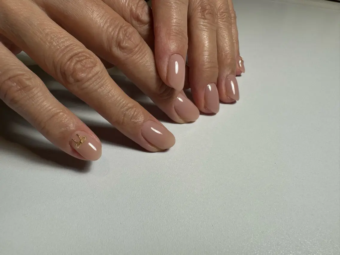 ネイル リボン plum nailのネイルデザイン