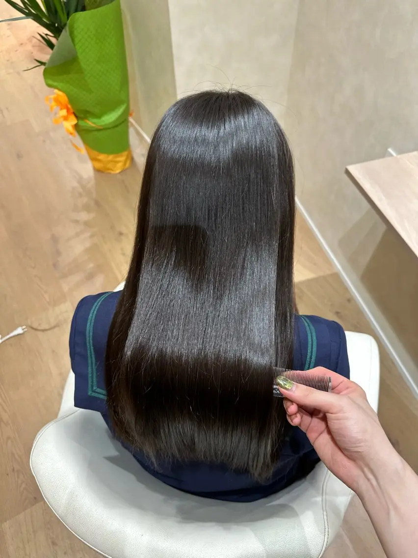 ロング 髪質改善 縮毛矯正 巻ける髪質改善🫧ハ イライト/永田汰伊智のヘアスタイル