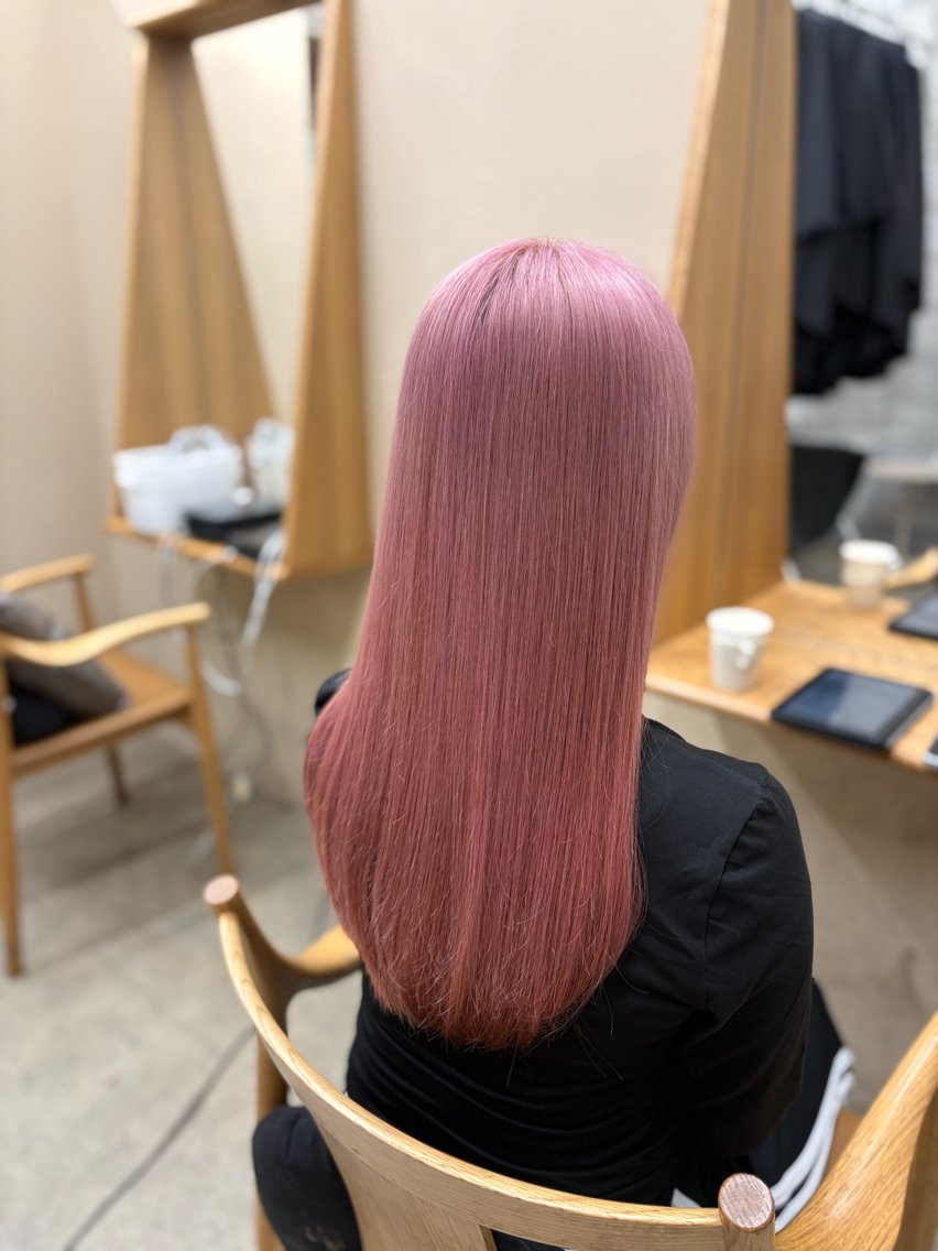 【垢抜けハイトーンカラー🎀✨】ケアブリーチ+透明感カラー+高保湿トリートメント🧴🫧の写真