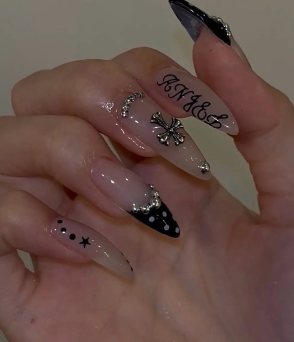 ネイル アートネイル フレンチネイル ジェルネイル ニュアンスネイル オフィスネイル Ryu Nail NekoChanのネイルデザイン