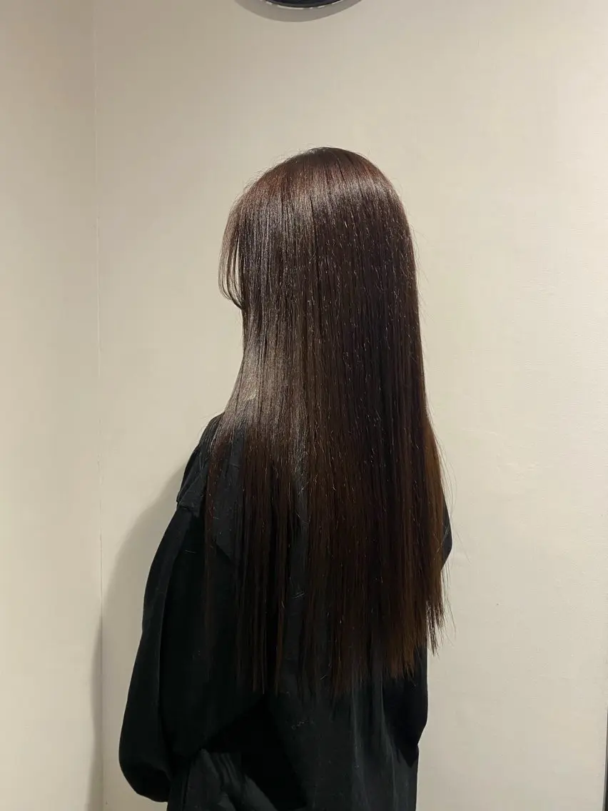 ロング カラー 繋 真帆のヘアスタイル