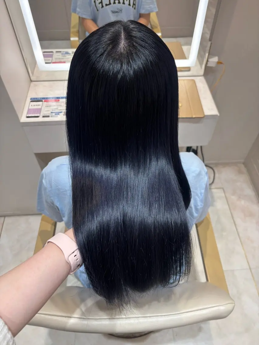 カラー 黒髪 ブルーカラー ブルーブラック 中村 桃華 /カラー募集中♡のヘアスタイル
