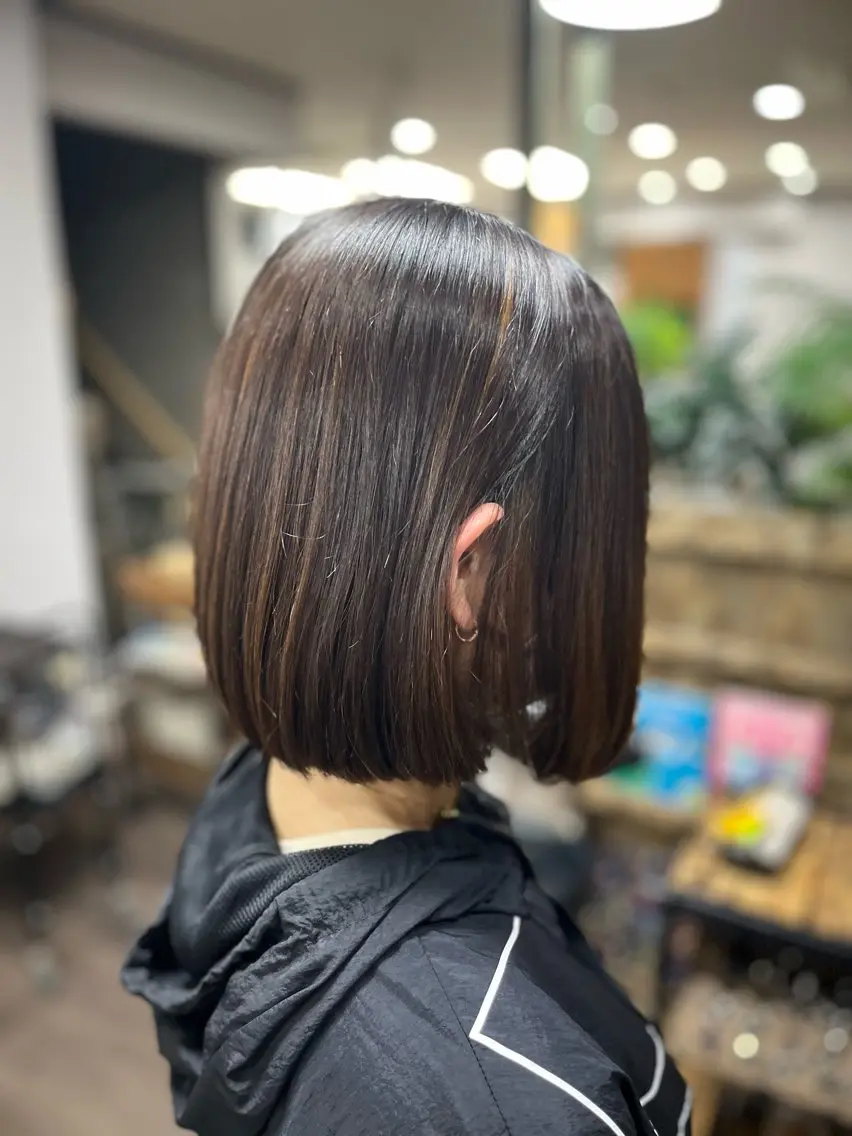 ミディアム ボブ assemblage 江川羽南のヘアスタイル