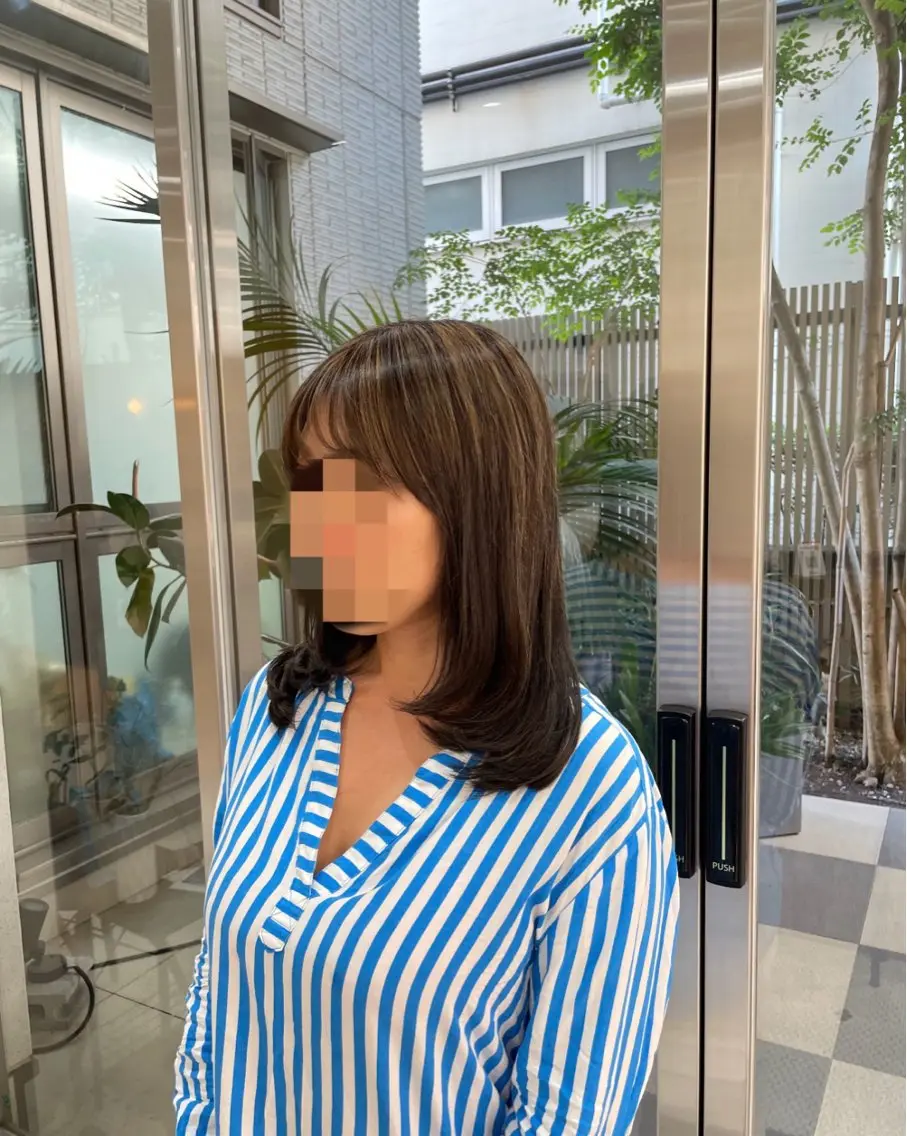 ミディアム レイヤーカット 🌱 はるかのヘアスタイル