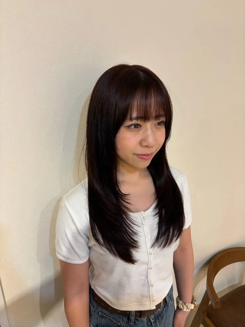 ロング レイヤーカット カット ヘアカラー CreBiA あきとのヘアスタイル