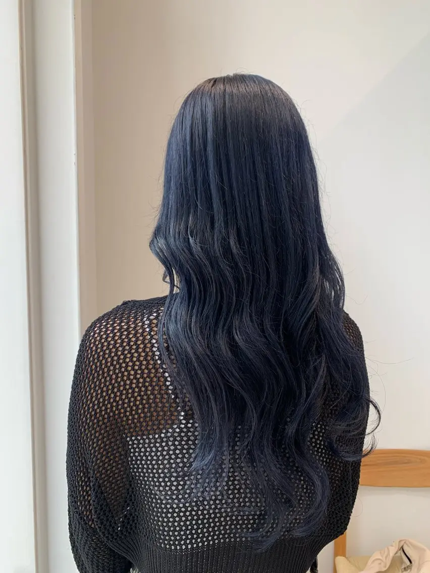 ロング カラー ヘアアレンジ ブリーチ カット ヘアカラー トリートメント yuka .のヘアスタイル