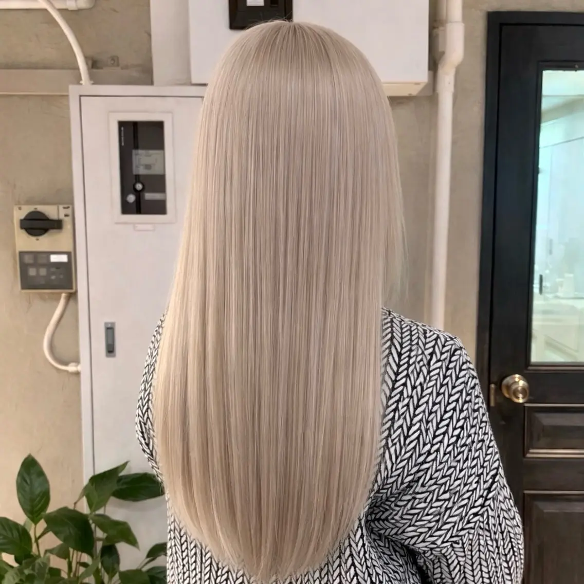 ロング カラー ヘアカラー トリートメント 💫色落ちまで可愛い ブリーチ💫ユウゴのヘアスタイル