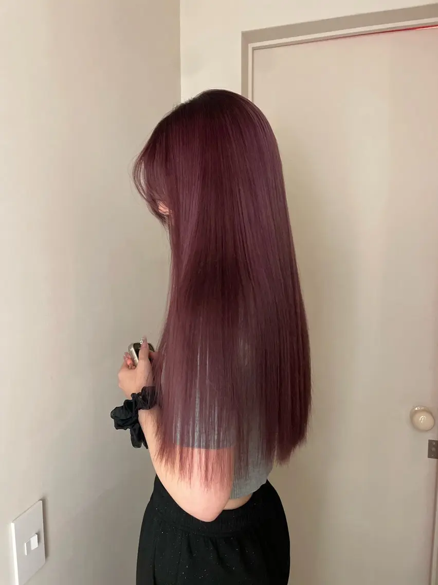 ロング カラー ブリーチ SEE.カシワバラ リコのヘアスタイル