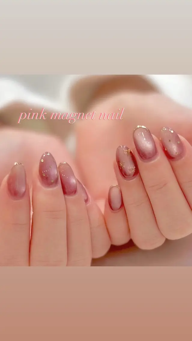 ネイル アートネイル ドット ジェルネイル マグネットネイル ミラーネイル ハンドネイル VINGT NAIL Aika.K🍒のネイルデザイン