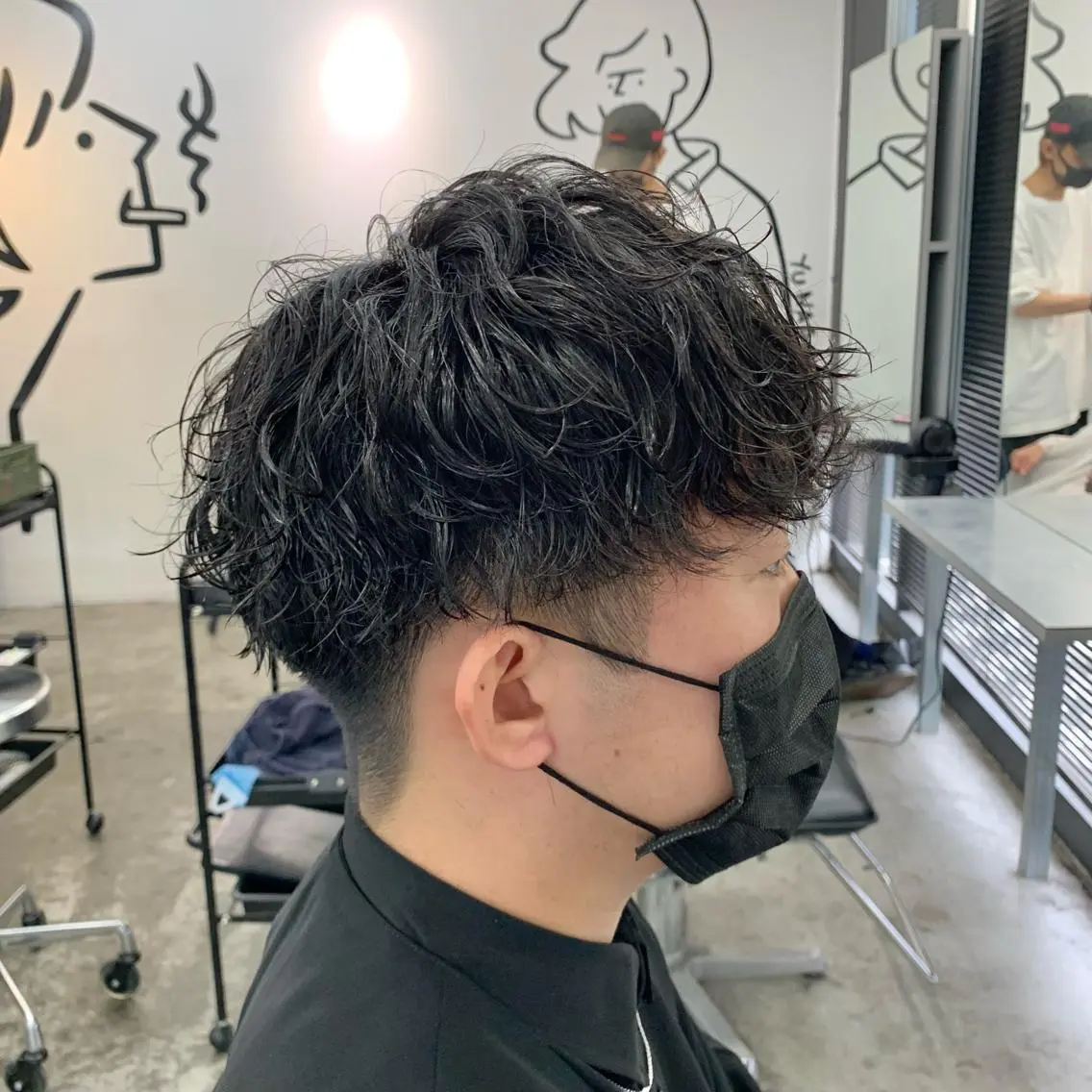 ショート パーマ メンズ マッシュ カット パーマ メンズ特化美容師/ 藤戸 椋のヘアスタイル