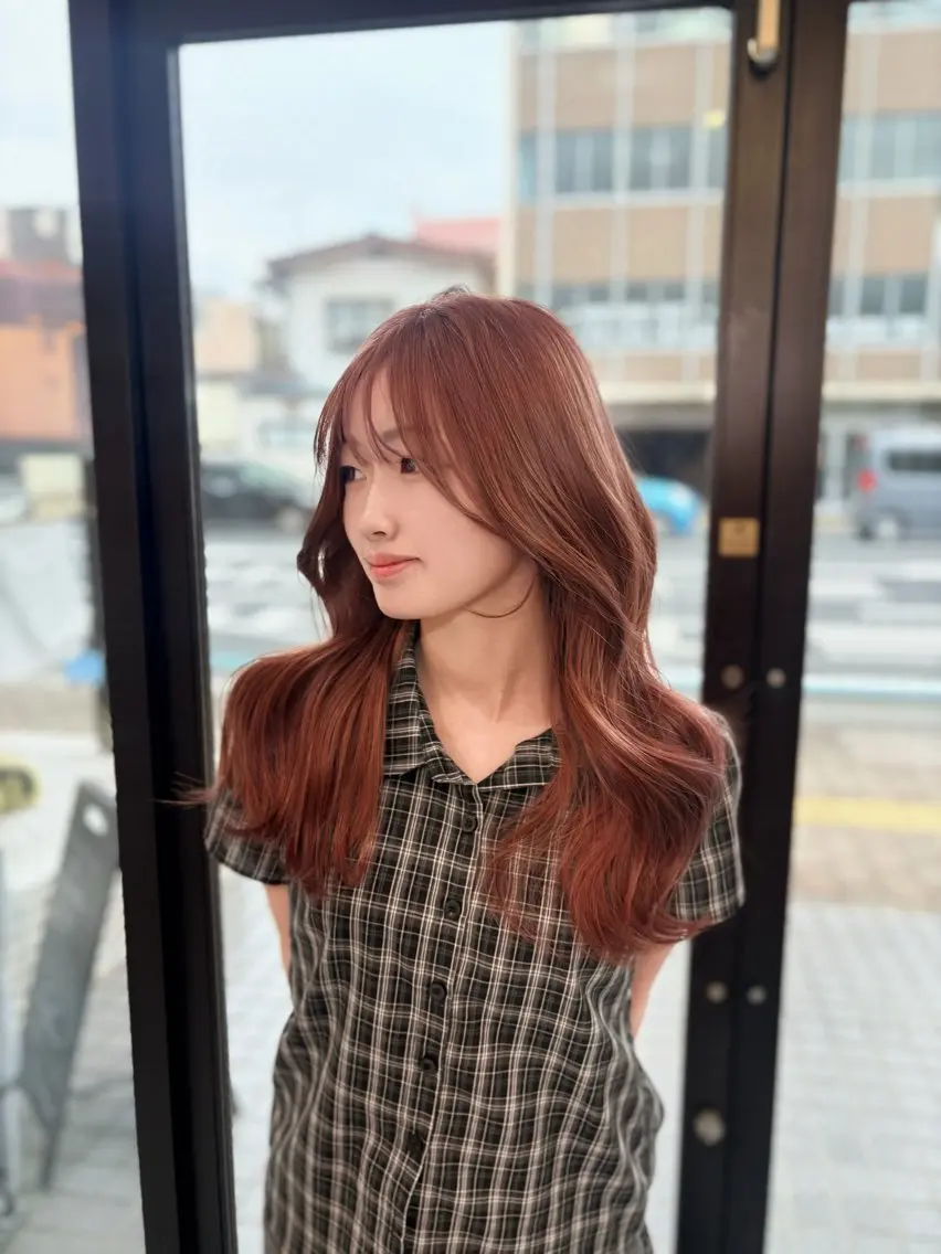 セミロング ヘアカラー ))カラー特化(( 渡邉 怜のヘアスタイル