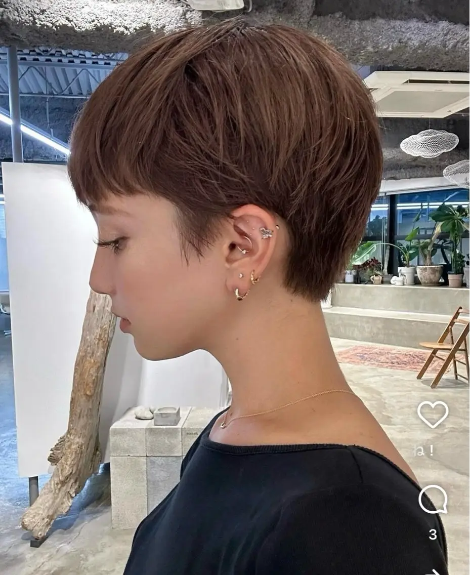 ショート カットモデル ヨネダのヘアスタイル