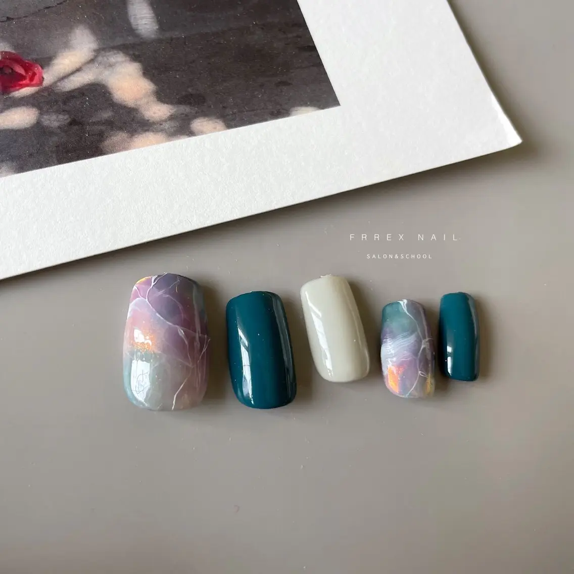 ネイル ハンドネイル ハンドケア freex nail /ニュアンス/個性派のネイルデザイン
