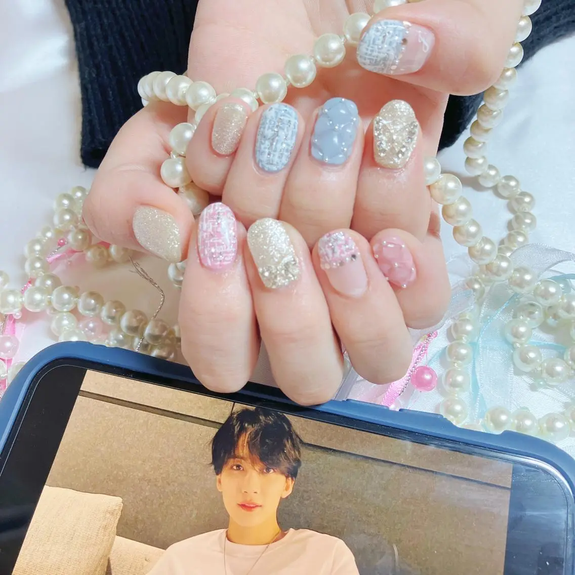 ネイル オーロラネイル フラッシュネイル 氷ネイル・うるうるネイル キラキラネイル 韓国ネイル Amour baseのネイルデザイン
